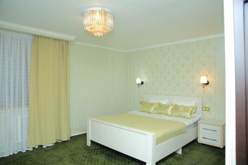 Aska Hotel