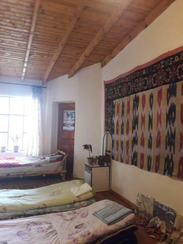 Hostal Guest House Guljan
