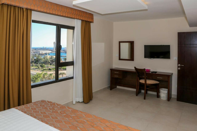 City Tower Hotel