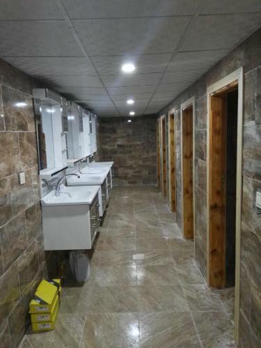 Hotel Rainbow Camp