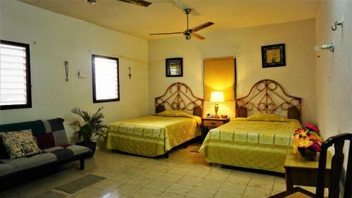 Hostal Casa Lago Dominguez On The Beach