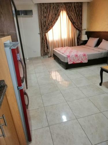 Apartamento Al Hadeer Suites Hotel