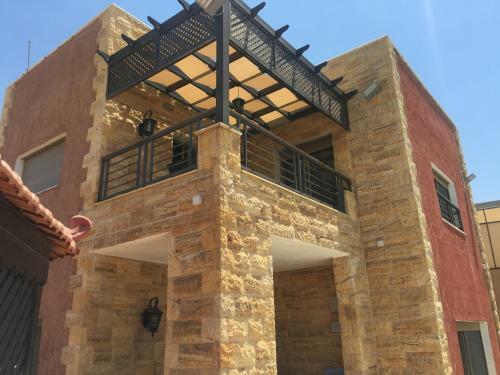Villa El Karam & Jood Chalets