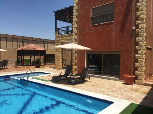 Villa El Karam & Jood Chalets