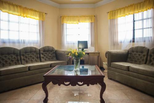Hostal Clarridge View Guesthouse