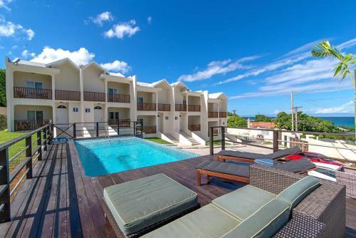 Luxury 2br Home Facing Beach W/pool Montego Bay #4