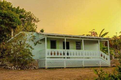 Sunshine Lodge: Your Home Away From Home