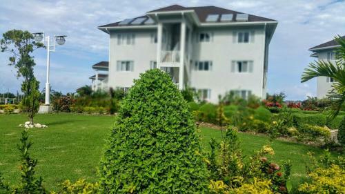 Fern Court Apartment @ Richmond