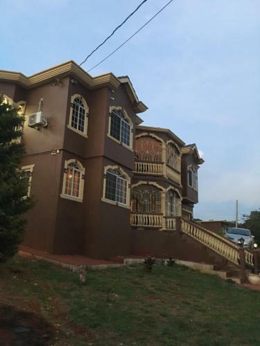 Bed & Breakfast 7th Heaven
