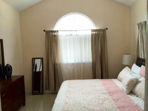 Caymanas Estate Beautiful Three Bedroom House