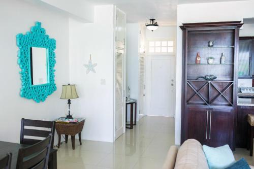 Apartamento Whispering Seas - 2 Bedroom Luxury Ocean Front Condo