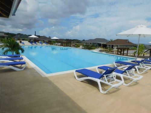 Villa Ocho Rios Under The Coolshade III