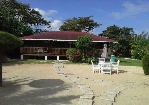 Villa Ocho Rios Under The Coolshade III