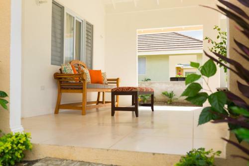 Villa Ocho Rios Under The Coolshade III