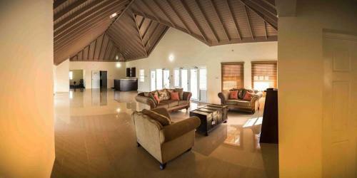 Great Escape, Ochi Rios
