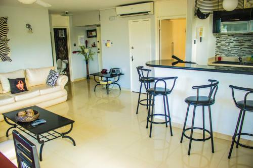 Apartamento Surf Turf Two Bedroom Suite At Turtle Towers