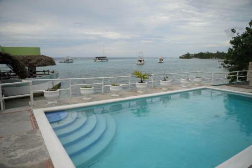 Hotel Beach Rooms