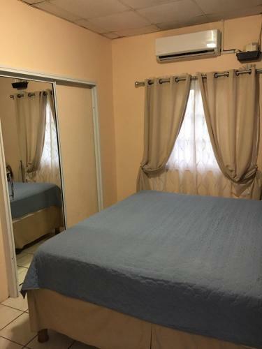 Sunset Inn Apartment Hotel