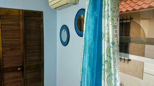 Portmore Villa On The Beach