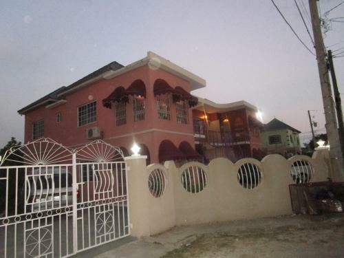 The Residence Portmore Apartment 1