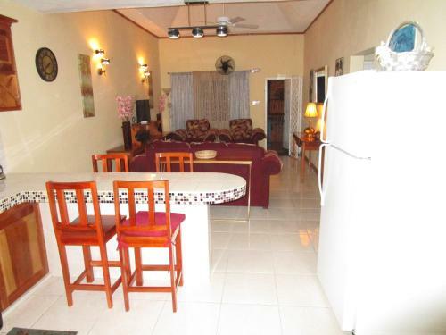 The Residence Portmore Apartment 1