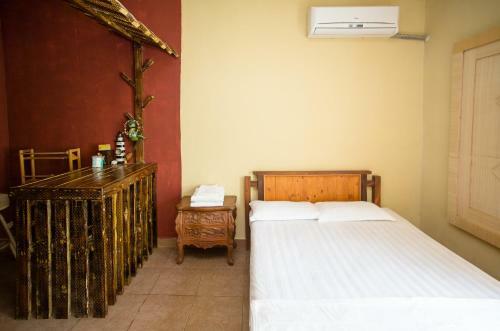 Hostal G.t. Guest House
