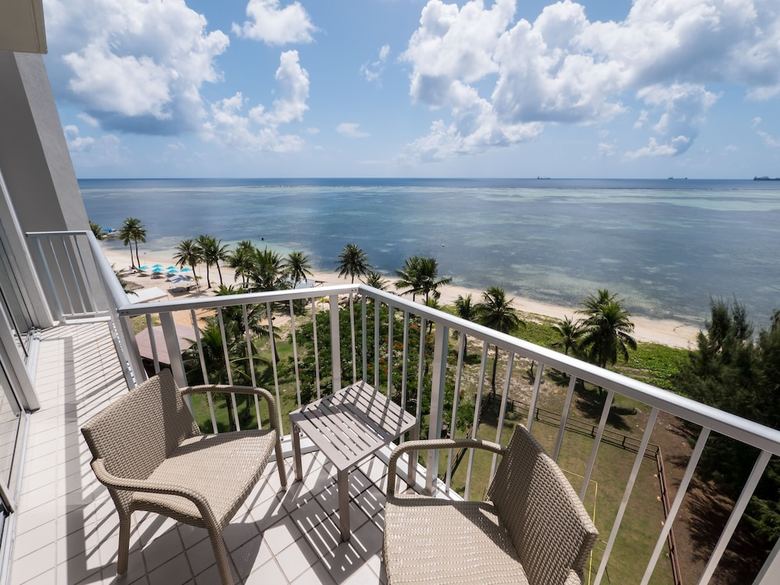 Hotel Kanoa Resort Saipan