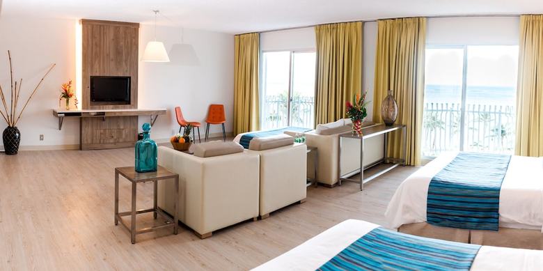 Hotel Kanoa Resort Saipan