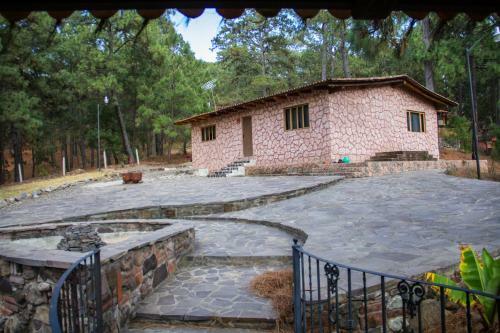 Caba�as Del Bosque