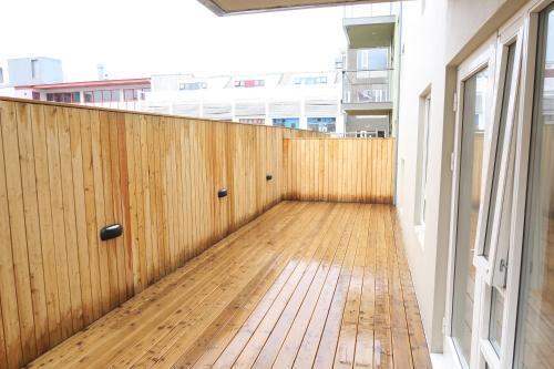 Greenkey Apartment - F8