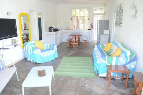 Hostal Chambre Privative � 50m Du Lagon