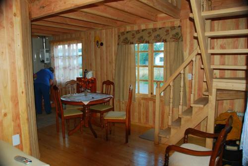 Caba�as Chiloe Travel
