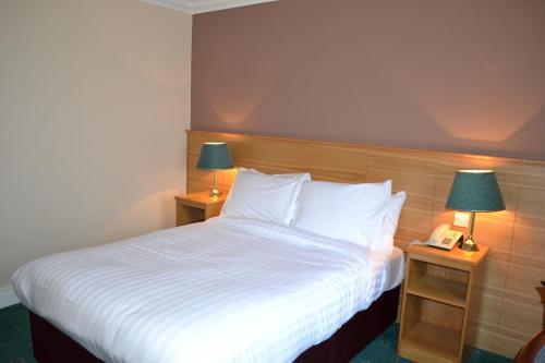 Caisleain Oir Hotel