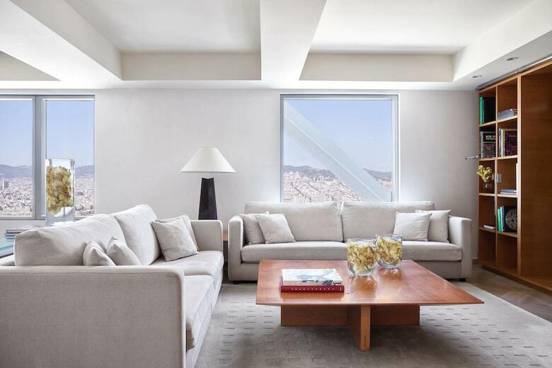Hotel Arts