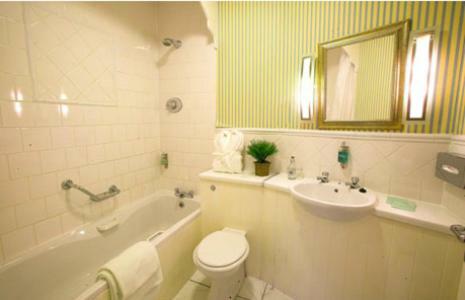 Hostal The Redbank Guesthouse