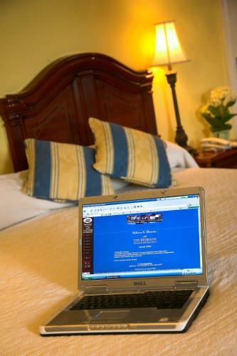 Hostal The Redbank Guesthouse
