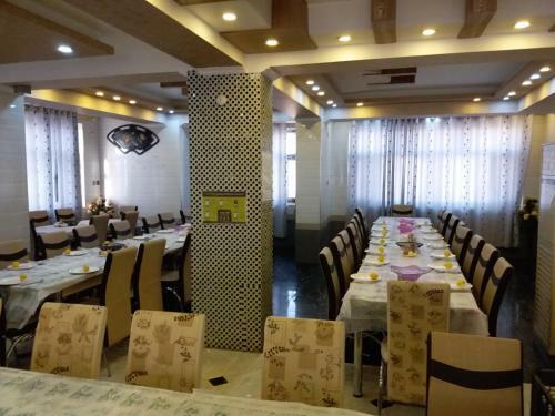 Madinat Al Noor Hotel
