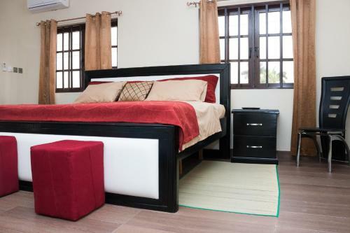 Hostal Rose Leat Elegant Bed & Breakfast
