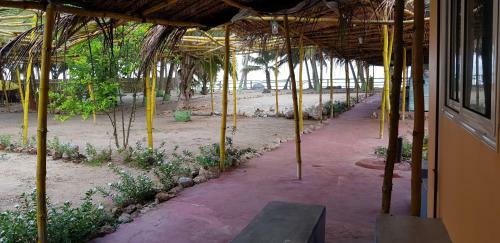 Hostal African Vibrations Beach Resort