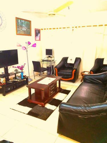 Classy 1 Bedroom Villa With Pool In Accra