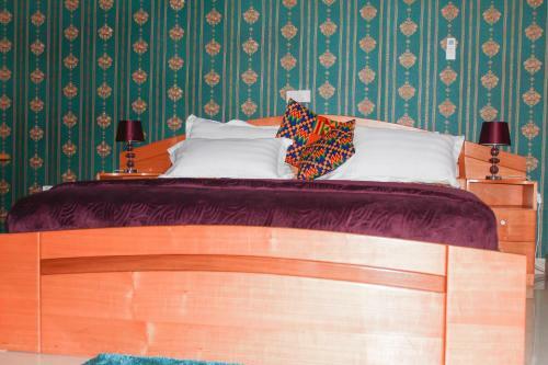 Exotic Palace Hotel