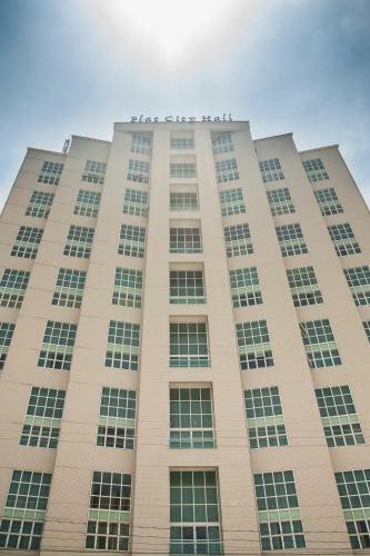 Aparthotel City Hall Flat