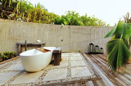 Hotel Vomo Island Resort