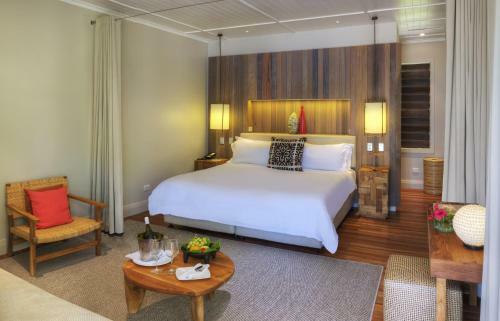 Hotel Vomo Island Resort