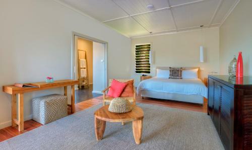 Hotel Vomo Island Resort