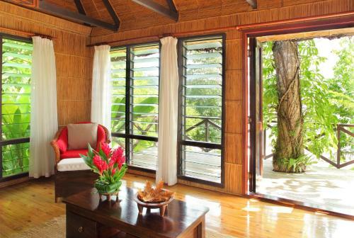 Hotel Matangi Private Island Resort - Adults Only