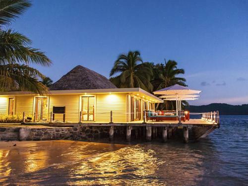 Hotel Matangi Private Island Resort - Adults Only