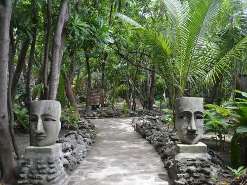 Hotel Mantaray Island Resort