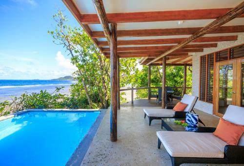 Hotel Savasi Island Resort