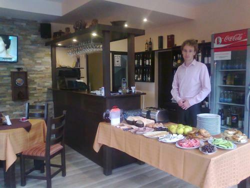Family Hotel Chiflik Hills